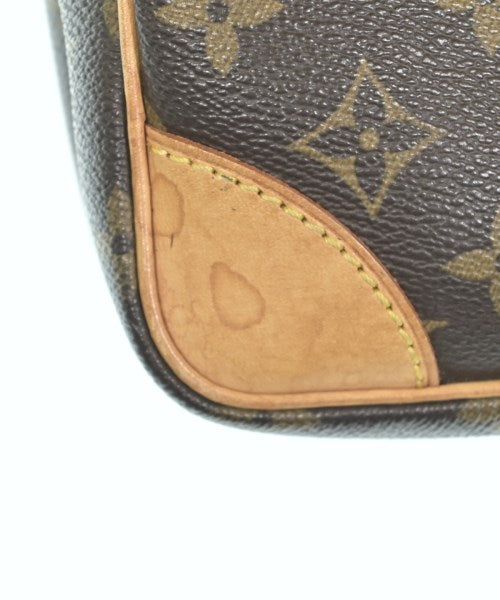 LOUIS VUITTON กระเป๋าสะพาย