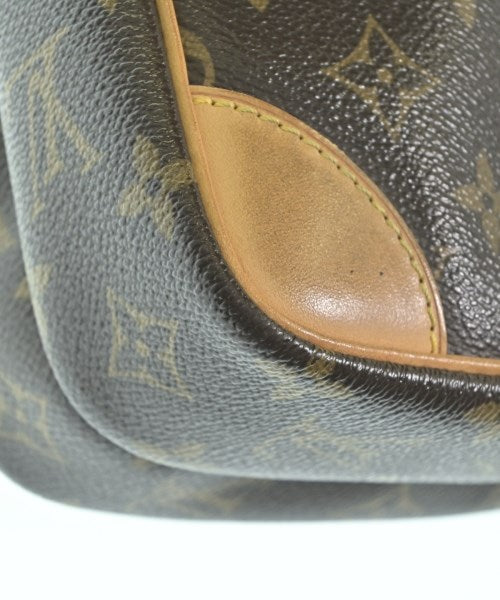 LOUIS VUITTON กระเป๋าสะพาย
