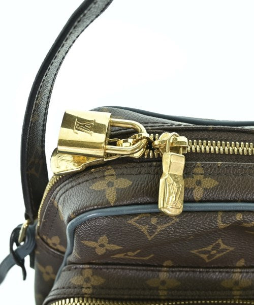 LOUIS VUITTON กระเป๋าสะพาย