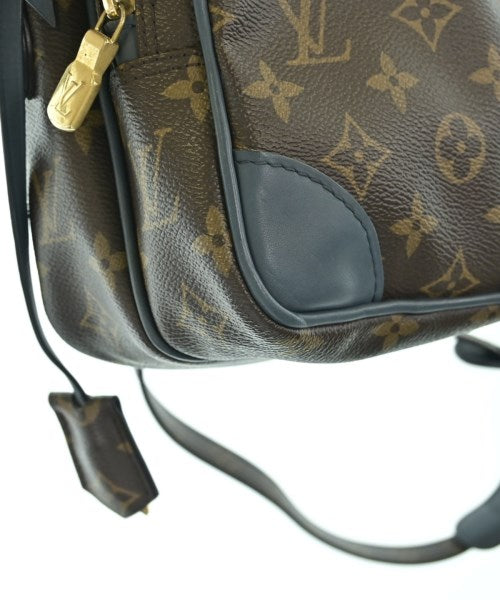 LOUIS VUITTON กระเป๋าสะพาย