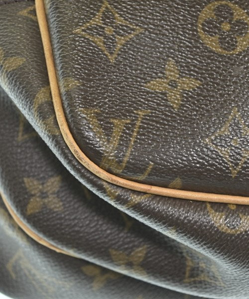 LOUIS VUITTON กระเป๋าสะพาย