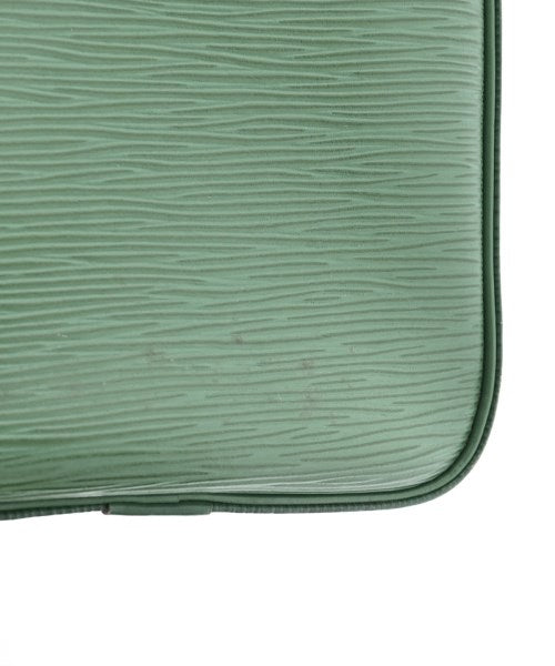 LOUIS VUITTON กระเป๋าใส่อุปกรณ์ขนาดใหญ่