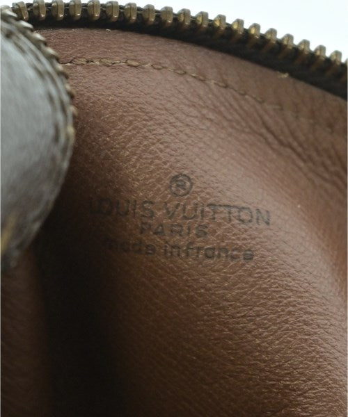 LOUIS VUITTON กระเป๋าใส่อุปกรณ์ขนาดใหญ่