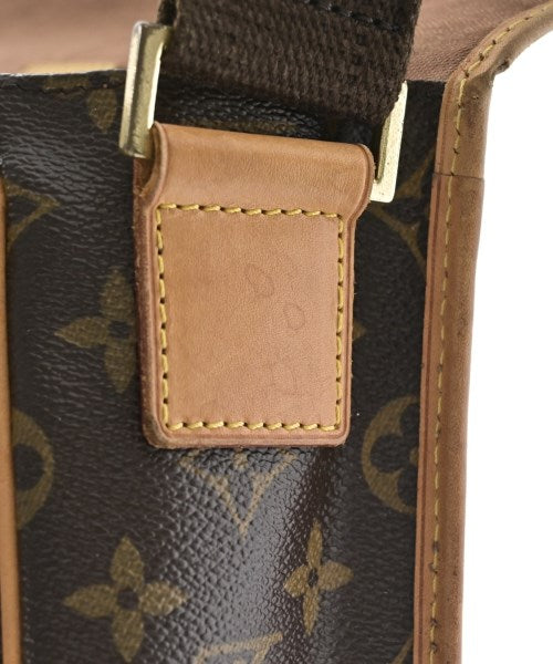 LOUIS VUITTON กระเป๋าสะพาย