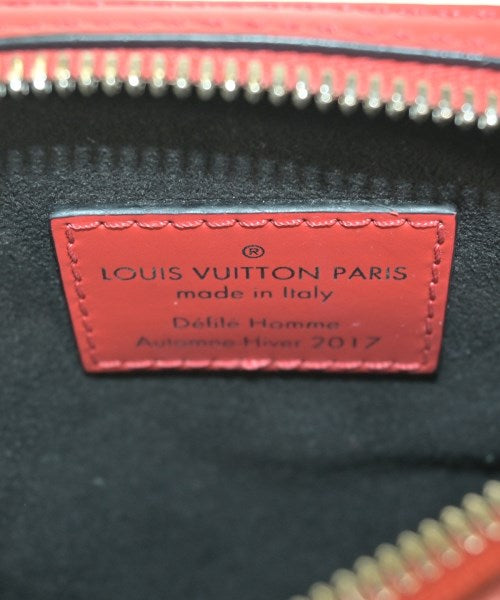 LOUIS VUITTON กระเป๋าสะพาย