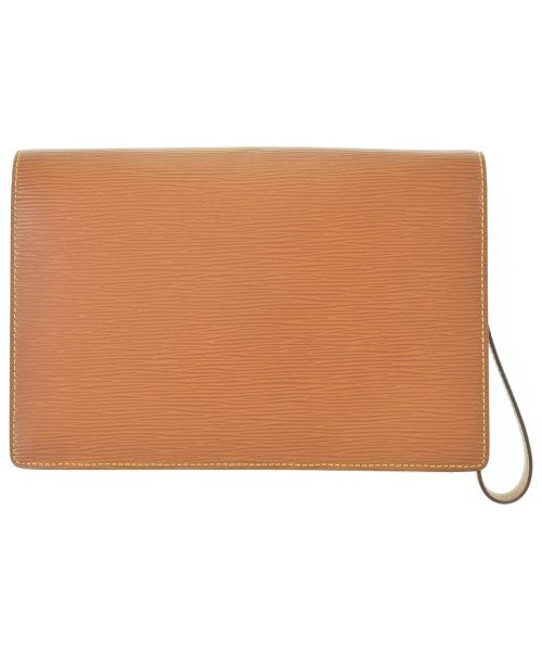 LOUIS VUITTON คลัตช์