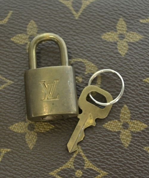 LOUIS VUITTON กระเป๋าใส่อุปกรณ์ขนาดใหญ่