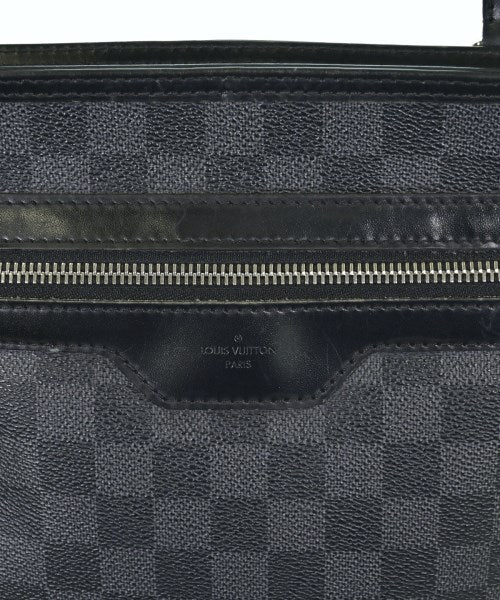 LOUIS VUITTON กระเป๋าสะพาย