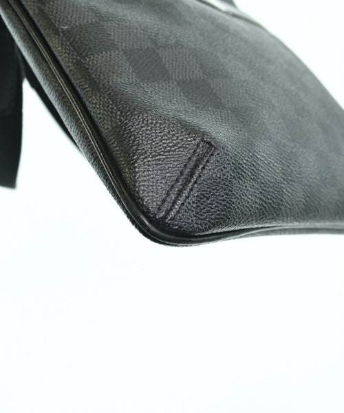LOUIS VUITTON กระเป๋าสะพาย