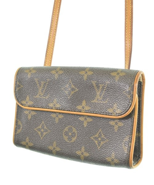 LOUIS VUITTON กระเป๋าสะพาย