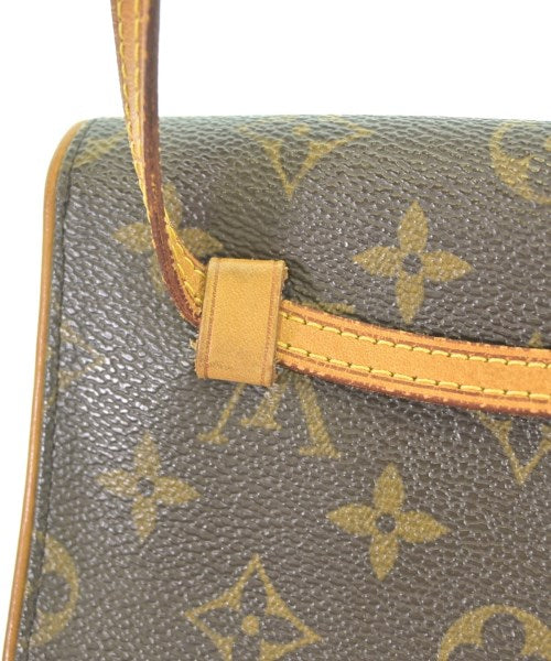 LOUIS VUITTON กระเป๋าสะพาย