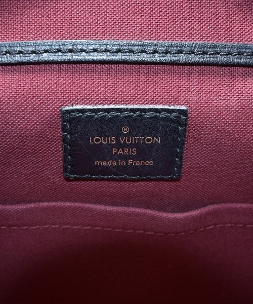 LOUIS VUITTON เป้สะพายหลัง