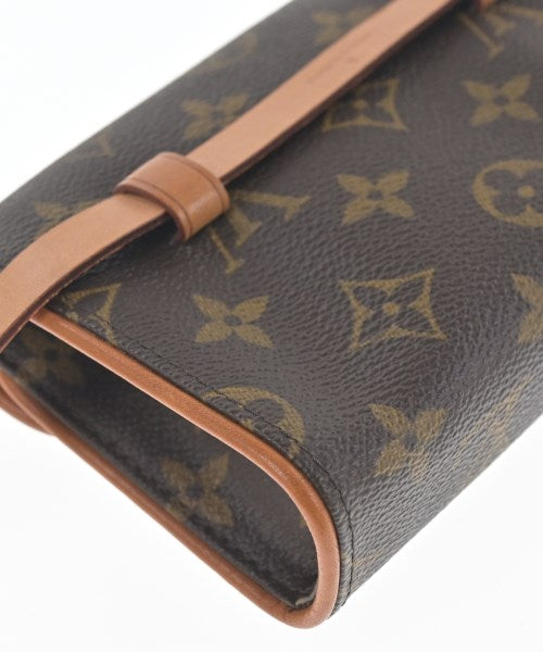 LOUIS VUITTON กระเป๋าสะพาย