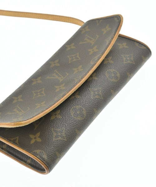 LOUIS VUITTON กระเป๋าสะพาย