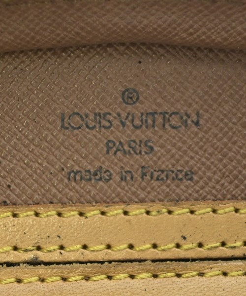 LOUIS VUITTON กระเป๋าสะพาย