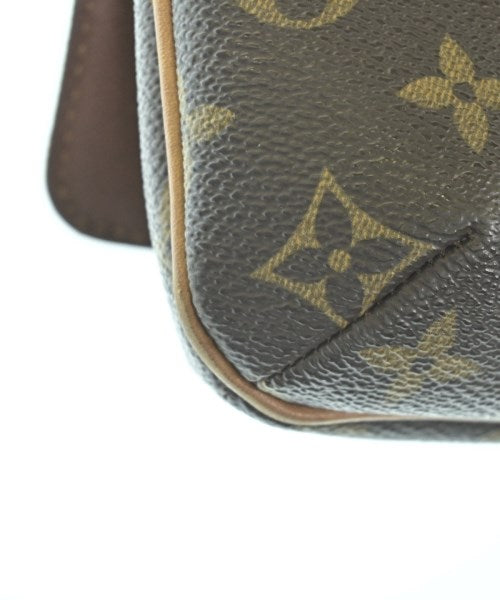 LOUIS VUITTON กระเป๋าสะพาย