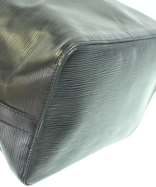 LOUIS VUITTON กระเป๋าสะพาย