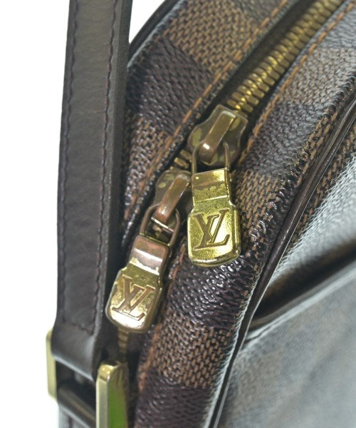 LOUIS VUITTON กระเป๋าสะพาย