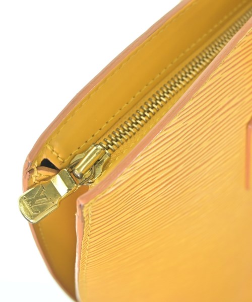LOUIS VUITTON กระเป๋าถือ