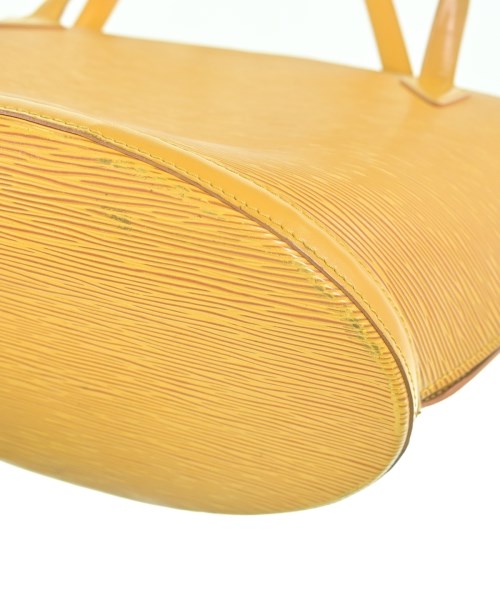 LOUIS VUITTON กระเป๋าถือ