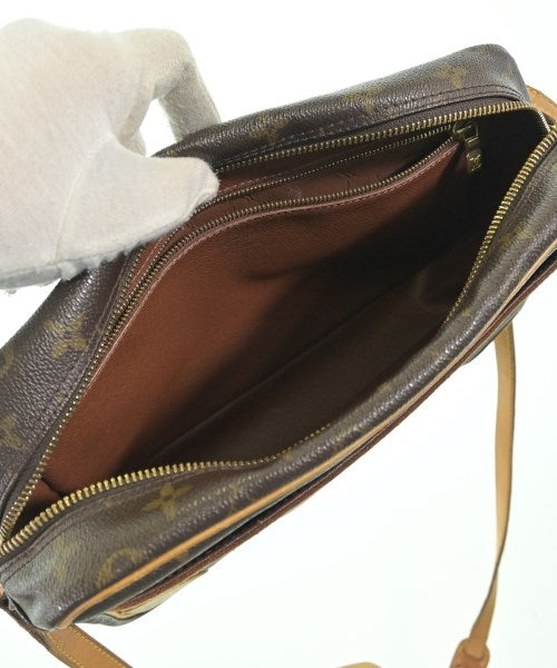 LOUIS VUITTON กระเป๋าสะพาย
