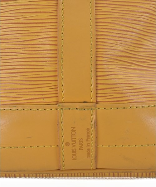 LOUIS VUITTON กระเป๋าสะพาย