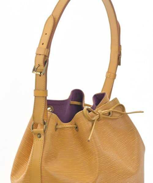 LOUIS VUITTON กระเป๋าสะพาย