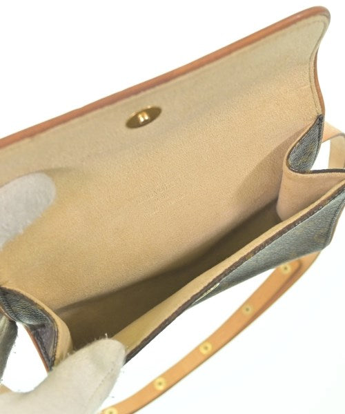 LOUIS VUITTON กระเป๋าสะพาย