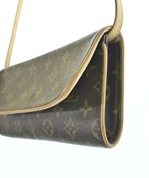 LOUIS VUITTON กระเป๋าสะพาย