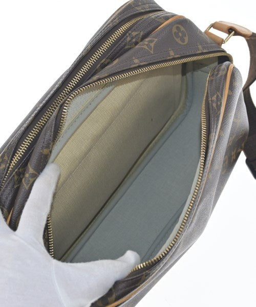 LOUIS VUITTON กระเป๋าสะพาย