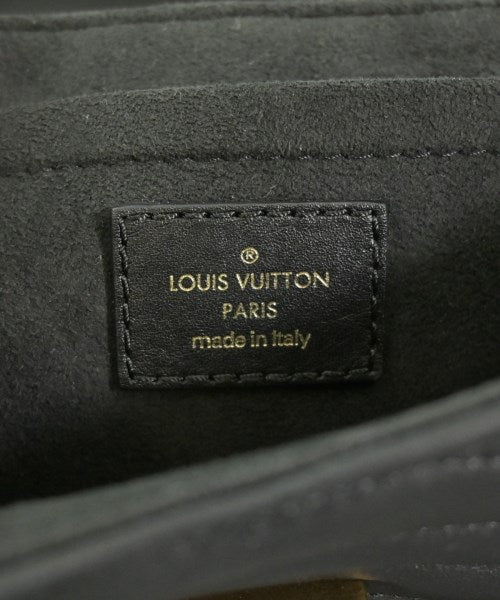 LOUIS VUITTON กระเป๋าสะพาย