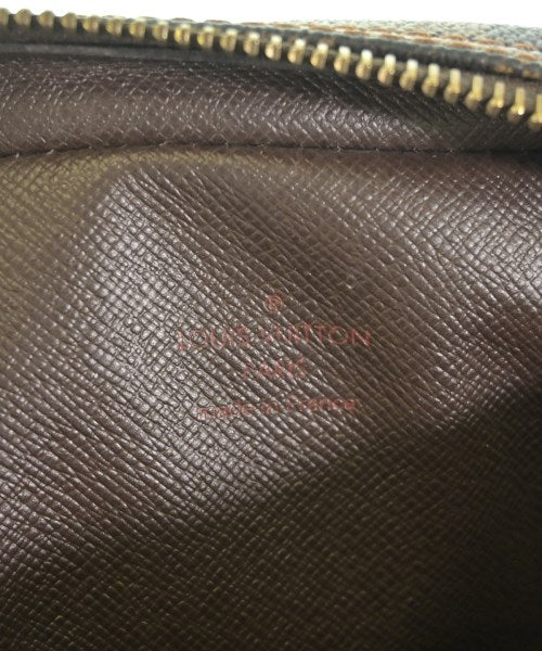 LOUIS VUITTON กระเป๋าสะพาย
