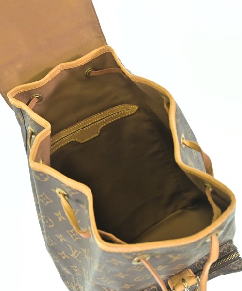 LOUIS VUITTON เป้สะพายหลัง