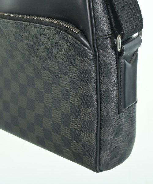 LOUIS VUITTON กระเป๋าสะพาย