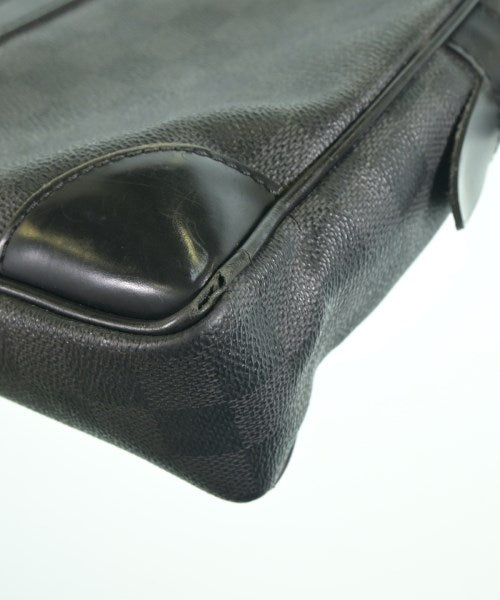 LOUIS VUITTON กระเป๋าธุรกิจ