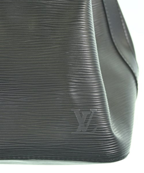 LOUIS VUITTON กระเป๋าสะพาย