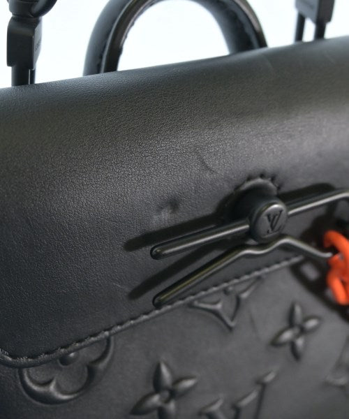 LOUIS VUITTON กระเป๋าสะพาย