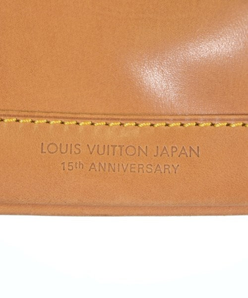 LOUIS VUITTON กระเป๋าสะพาย