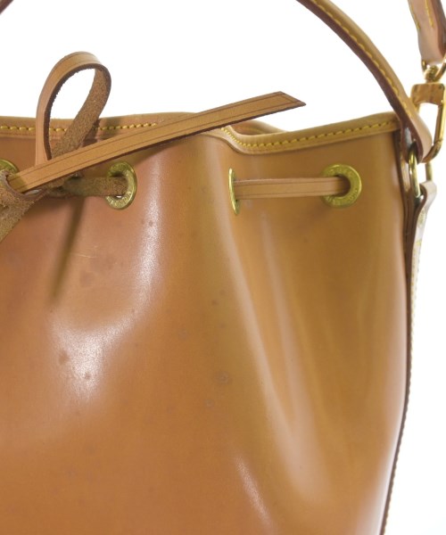 LOUIS VUITTON กระเป๋าสะพาย