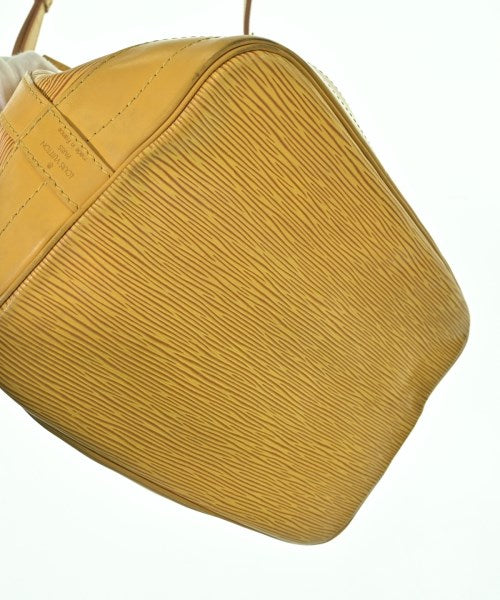 LOUIS VUITTON กระเป๋าสะพาย