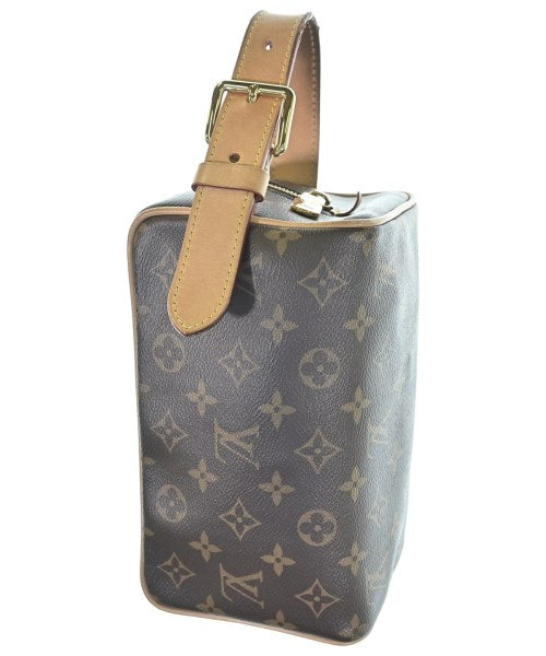 LOUIS VUITTON คลัตช์
