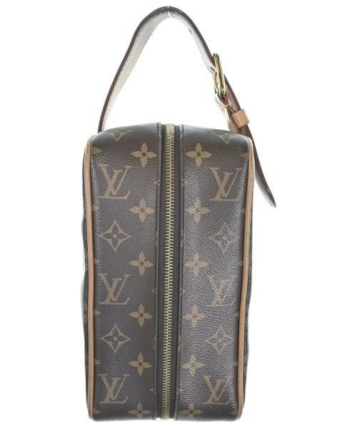 LOUIS VUITTON คลัตช์