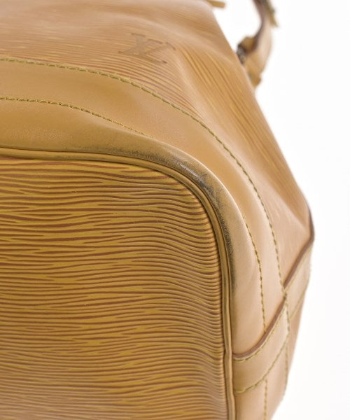 LOUIS VUITTON กระเป๋าสะพาย