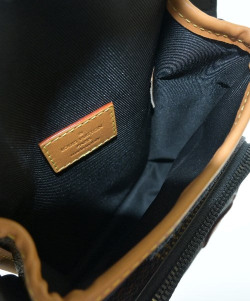 LOUIS VUITTON กระเป๋าสะพาย