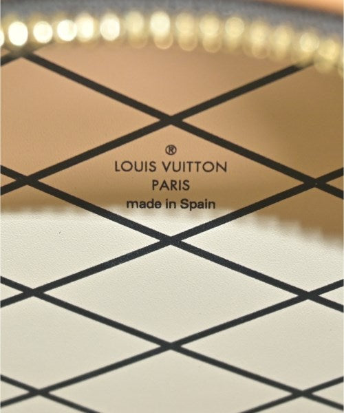 LOUIS VUITTON กระเป๋าสะพาย