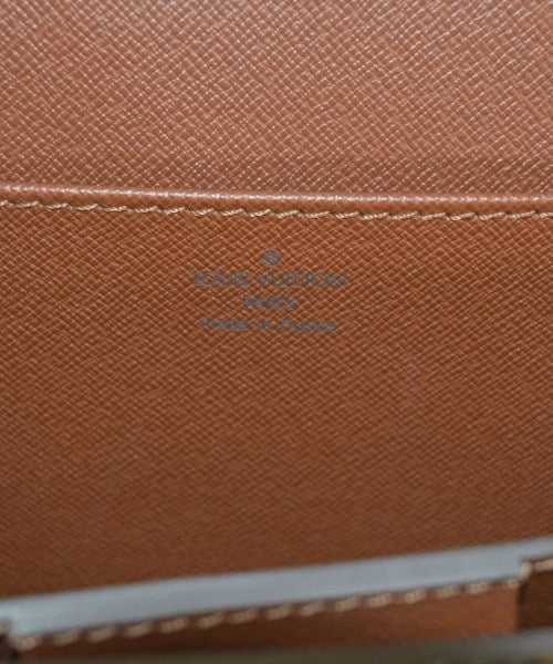 LOUIS VUITTON กระเป๋าธุรกิจ