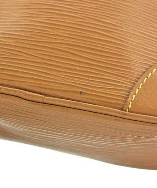 LOUIS VUITTON กระเป๋าสะพาย