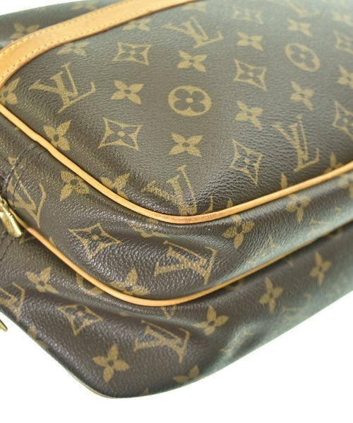 LOUIS VUITTON กระเป๋าสะพาย