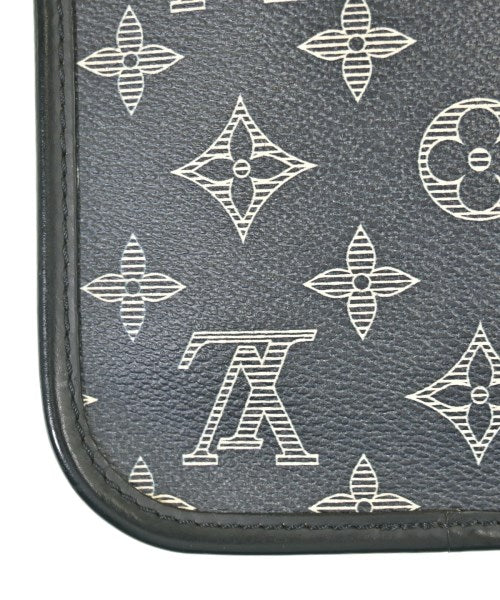 LOUIS VUITTON กระเป๋าสะพาย