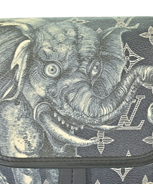LOUIS VUITTON กระเป๋าสะพาย